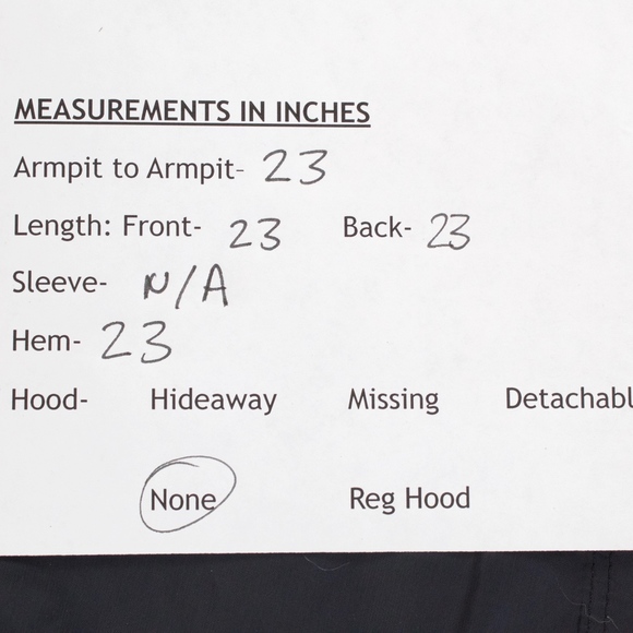 NEW Under Armour Black Lightweight Vest - Picture 8 of 8